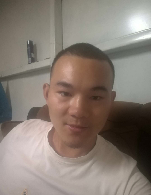 小強。。的第一张照片--安庆相亲服务中心