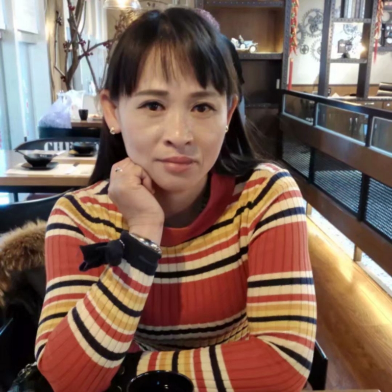 玫瑰花的第一张照片--安庆相亲服务中心