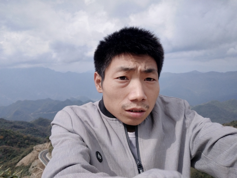 向后半生奋斗的第一张照片--安庆相亲服务中心