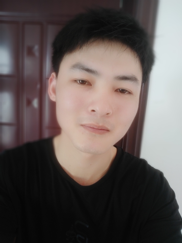 小情绪)っ的第一张照片--安庆相亲服务中心