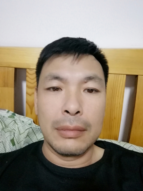 不爱当牛的第一张照片--安庆相亲服务中心