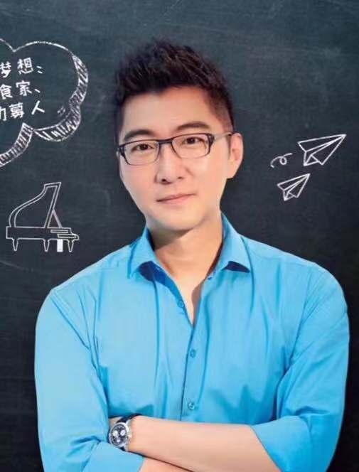 彬的第一张照片--安庆相亲服务中心