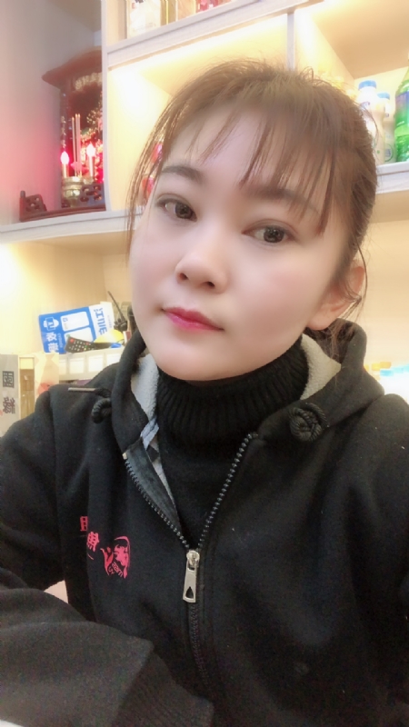 泡沫的第一张照片--安庆相亲服务中心