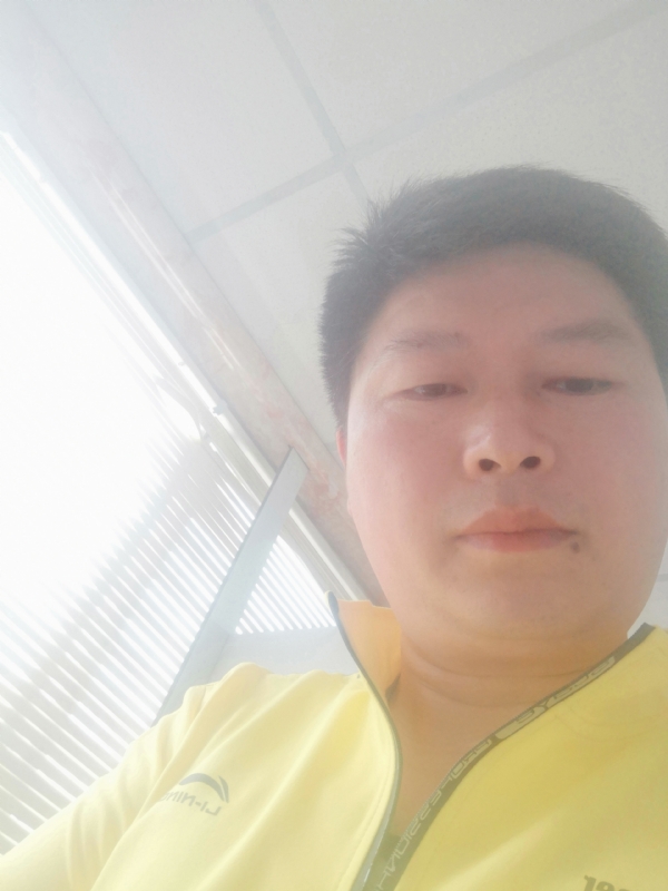 山男的第一张照片--安庆相亲服务中心