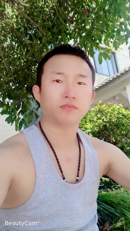 系咯在的第一张照片--安庆相亲服务中心