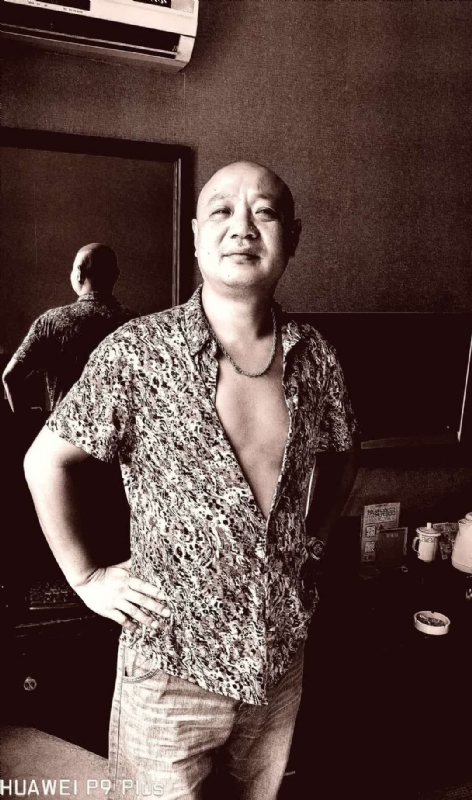 该谁是谁的第一张照片--安庆相亲服务中心