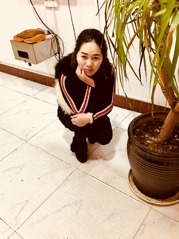 小香风的第一张照片--安庆相亲服务中心