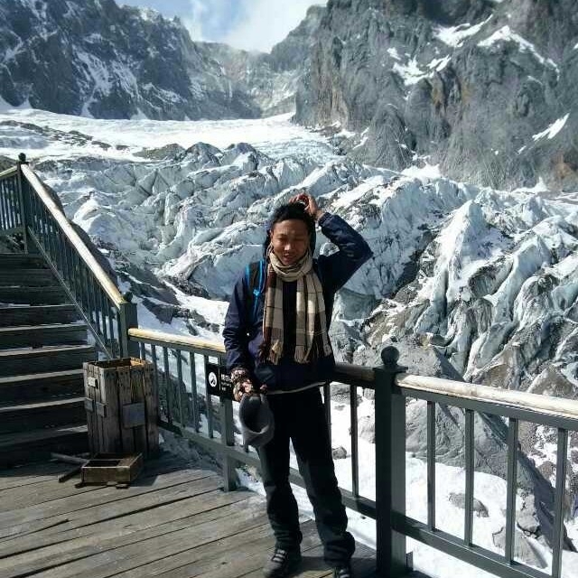 眯眯的第一张照片--安庆相亲服务中心