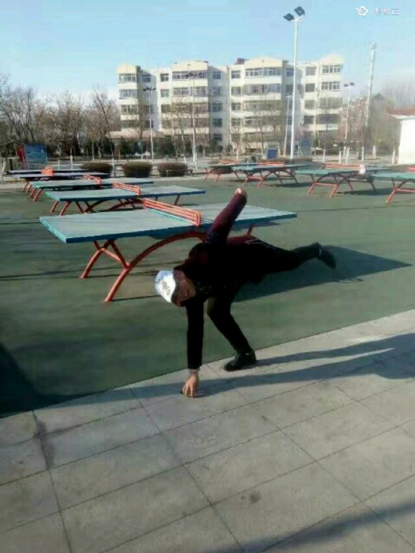 载正的第一张照片--安庆相亲服务中心