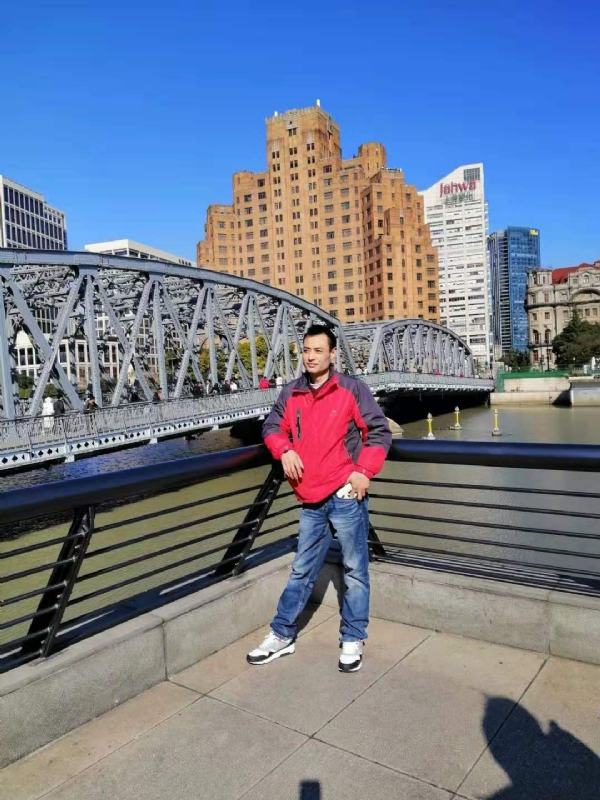 老乐的第一张照片--安庆相亲服务中心