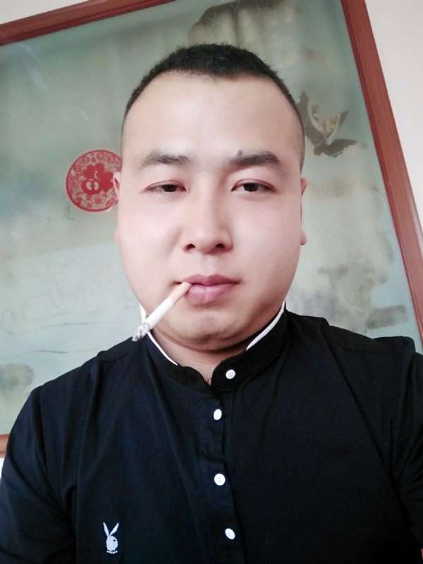 贰爺的第一张照片--安庆相亲服务中心