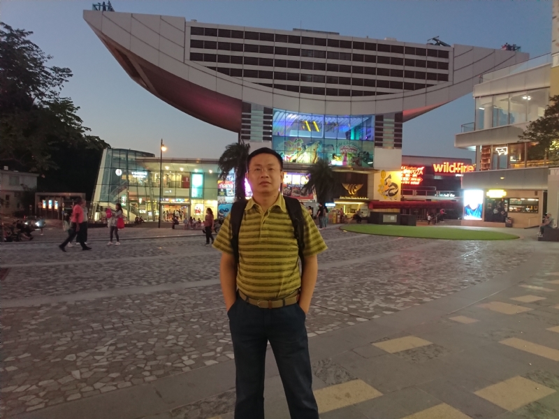 人间四月天的第一张照片--安庆相亲服务中心