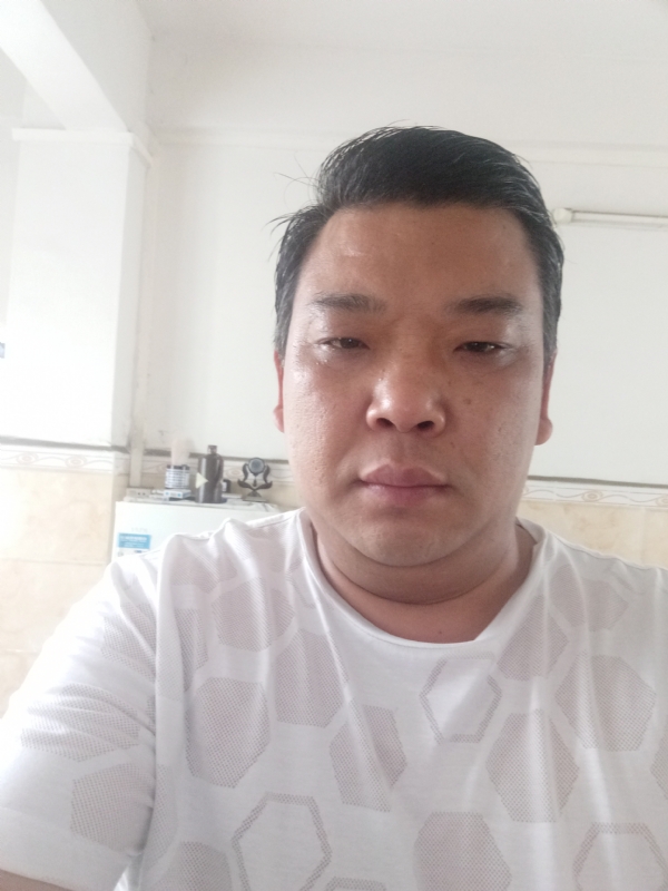 帅帅的第一张照片--安庆相亲服务中心