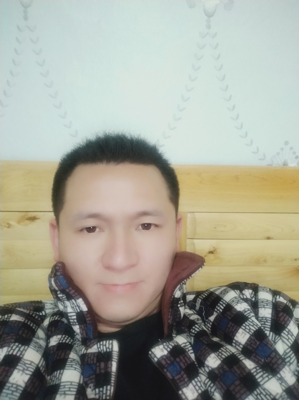 寻找一个真实的她的第一张照片--安庆相亲服务中心