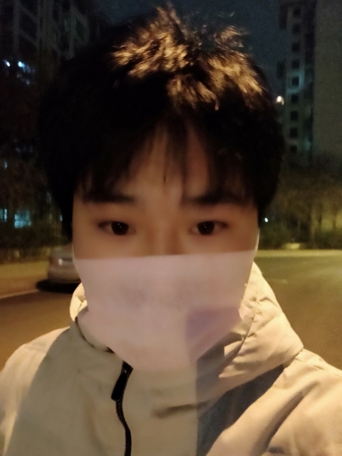 偏丶执的第一张照片--安庆相亲服务中心