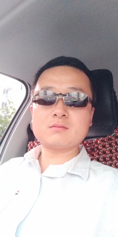 痛苦的单身狗的第二张照片--安庆相亲服务中心