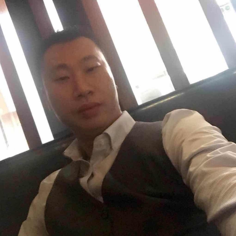 陈威的第一张照片--安庆相亲服务中心