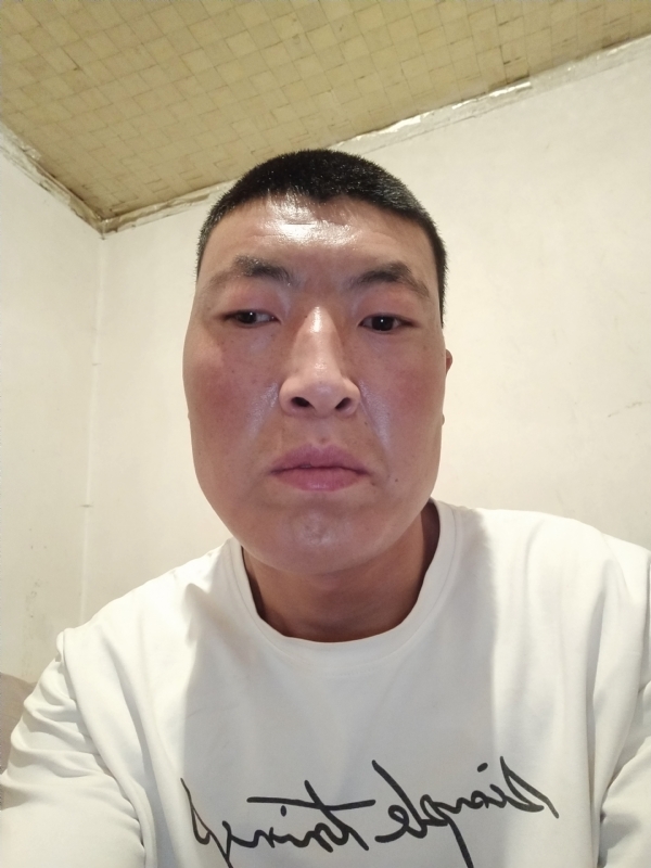 只为遇见你的第二张照片--安庆相亲服务中心