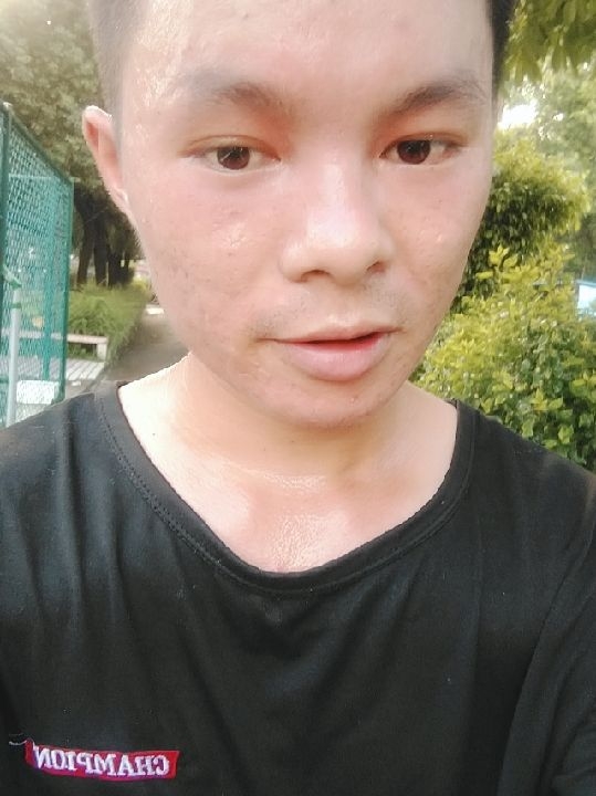 楠呐的第二张照片--安庆相亲服务中心