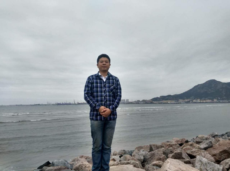 在奋斗的第二张照片--安庆相亲服务中心