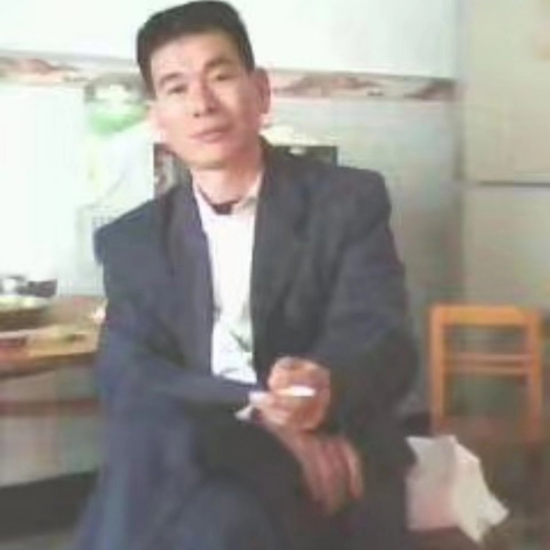 阳光照耀的第一张照片--安庆相亲服务中心