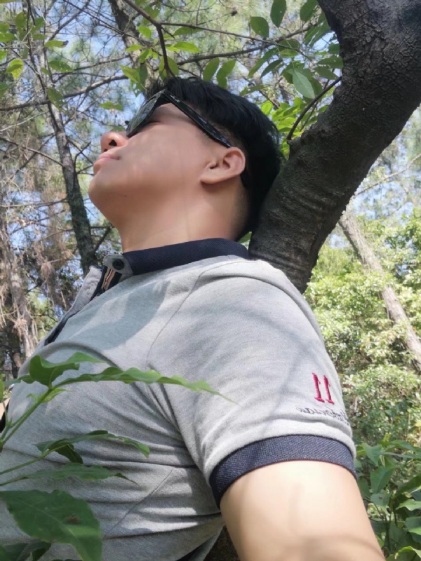 新丁的第一张照片--安庆相亲服务中心