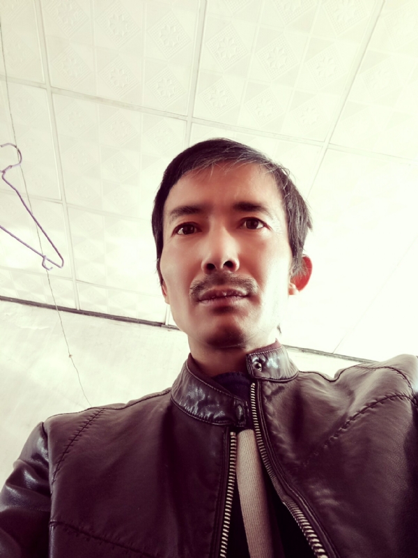 好久好久的第四张照片--安庆相亲服务中心
