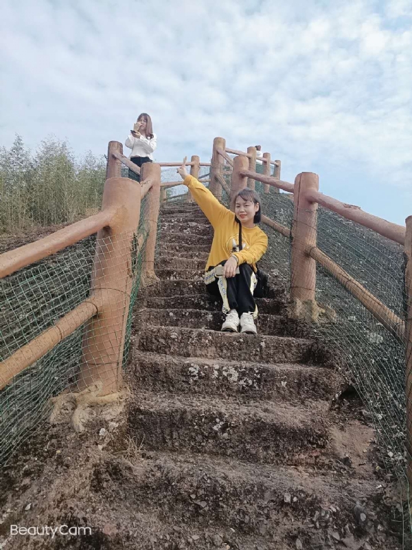 珠珠的第一张照片--安庆相亲服务中心