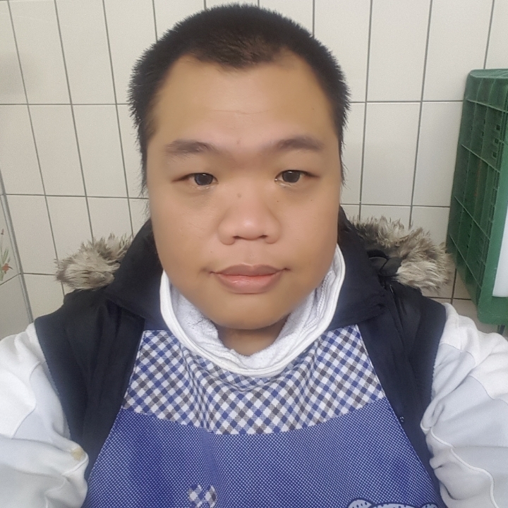 黑熊的第一张照片--安庆相亲服务中心