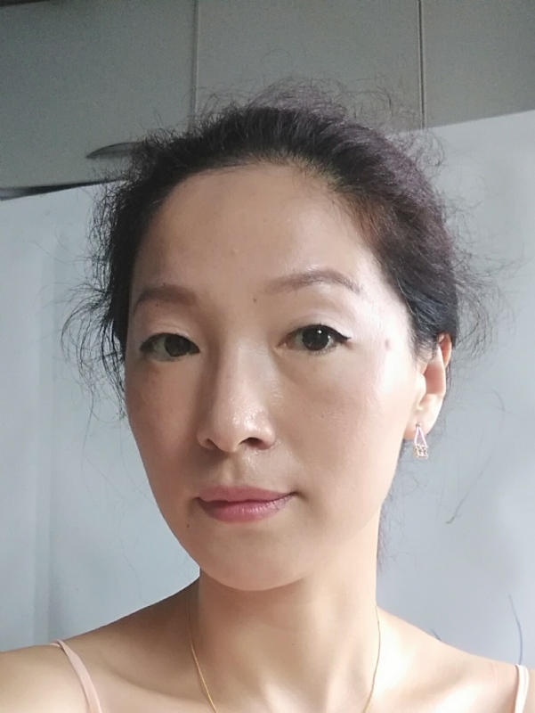 彼岸花的第一张照片--安庆相亲服务中心