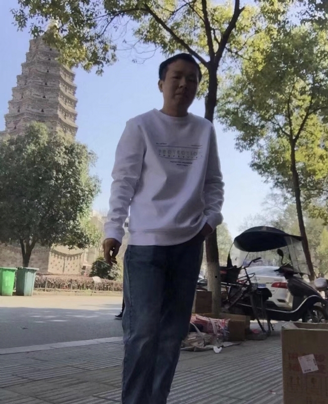 黄冈征婚的第一张照片--安庆相亲服务中心