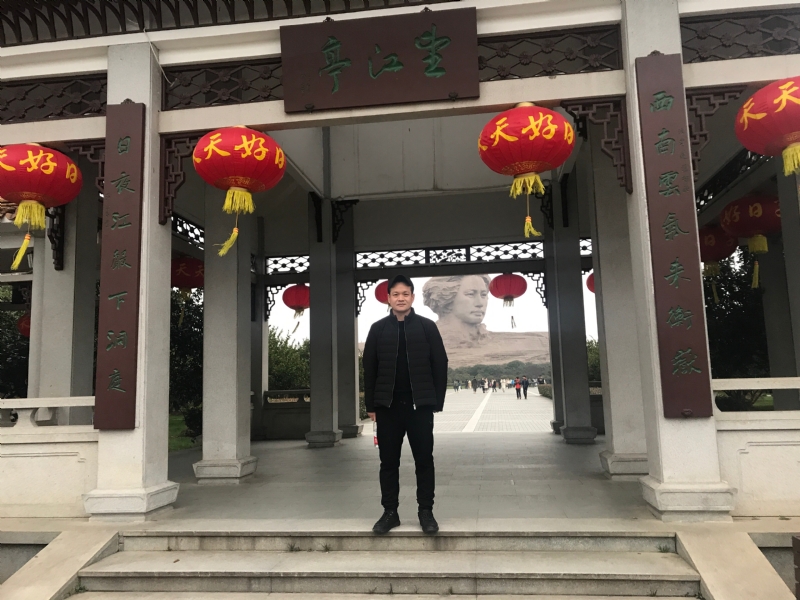 风继续吹的第一张照片--安庆相亲服务中心