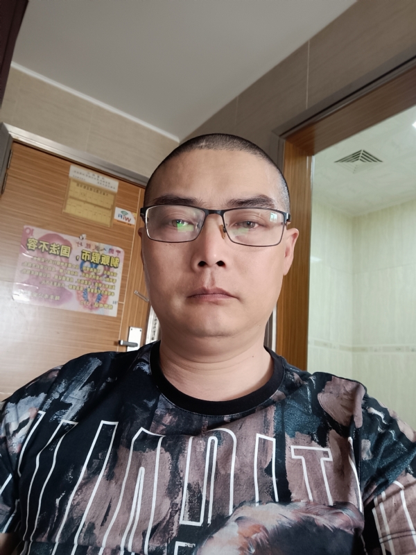 心梦无痕的第一张照片--安庆相亲服务中心