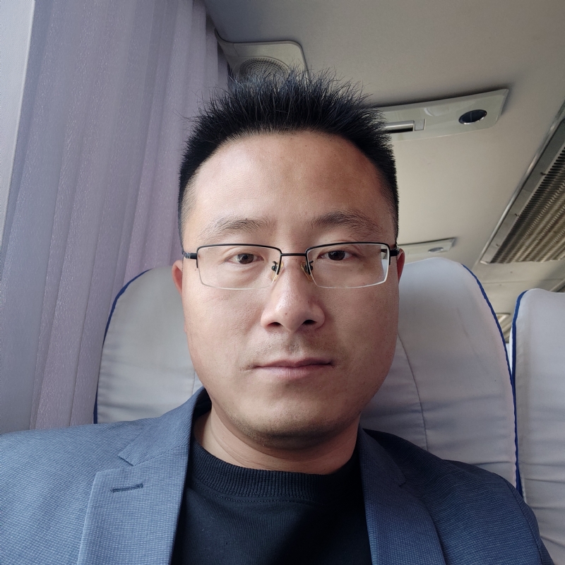 桑业挺的第一张照片--安庆相亲服务中心