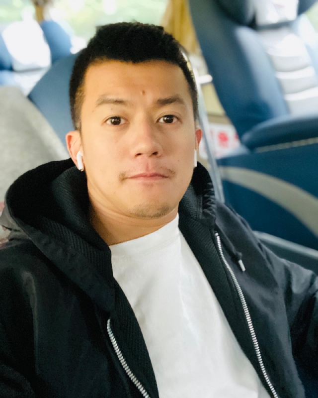 陈赫的第一张照片--安庆相亲服务中心