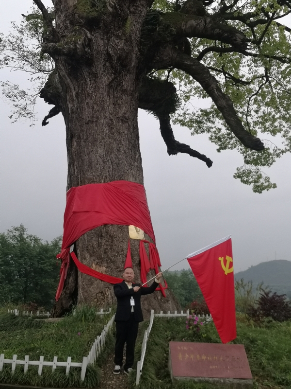 辉辉的第一张照片--安庆相亲服务中心