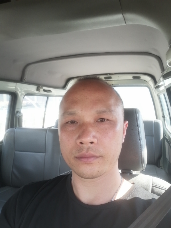 新旺丁的第一张照片--安庆相亲服务中心