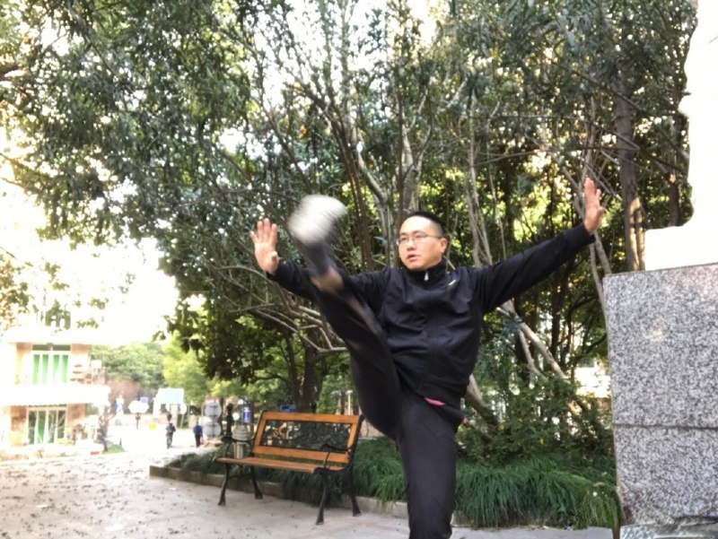 自故深情好受伤的第三张照片--安庆相亲服务中心