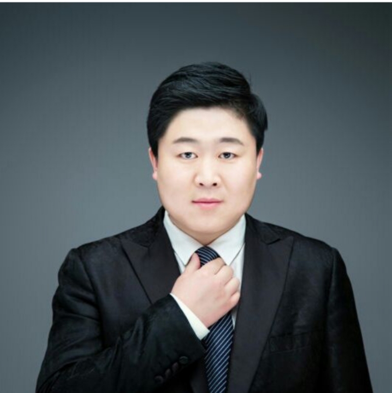 迷途小书童的第一张照片--安庆相亲服务中心