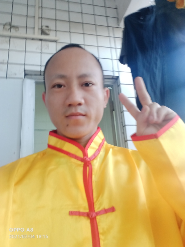宋福军的第二张照片--安庆相亲服务中心