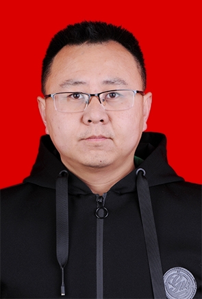 小熊维尼的第一张照片--安庆相亲服务中心