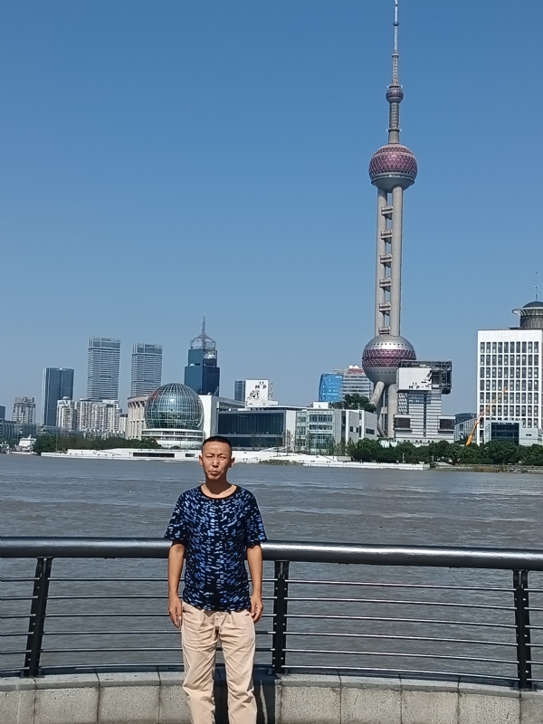 伪装浪漫的第一张照片--安庆相亲服务中心