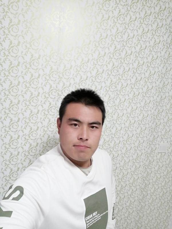 看草莓在跳舞的第一张照片--安庆相亲服务中心