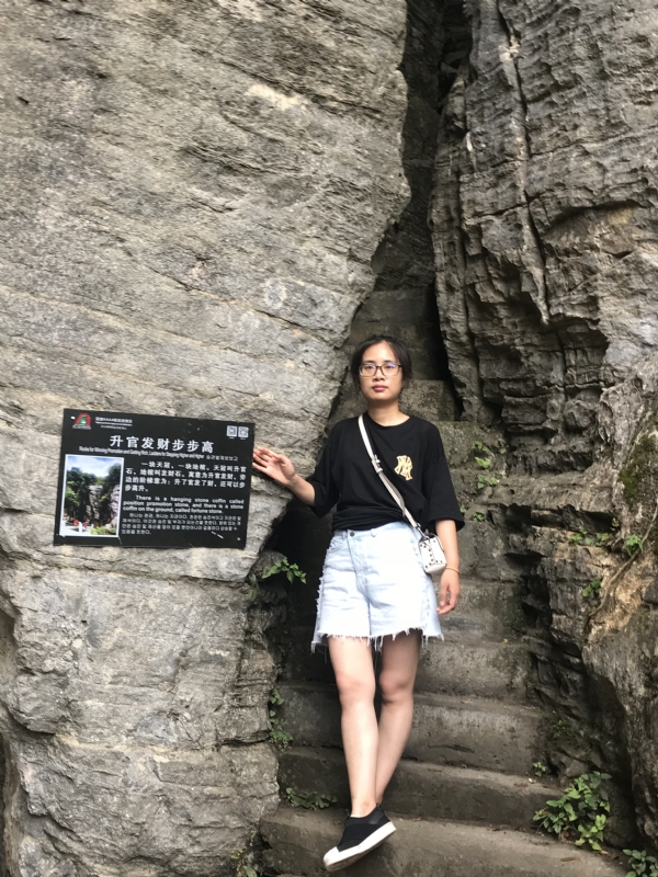 凭实力单身的第一张照片--安庆相亲服务中心