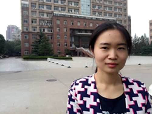 女儿征婚的第一张照片--安庆相亲服务中心