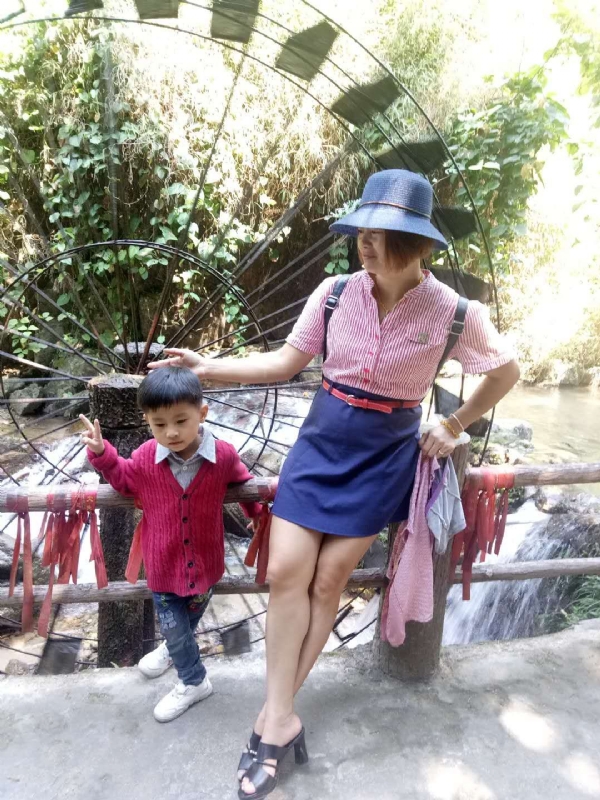 张敏娟的第二张照片--安庆相亲服务中心