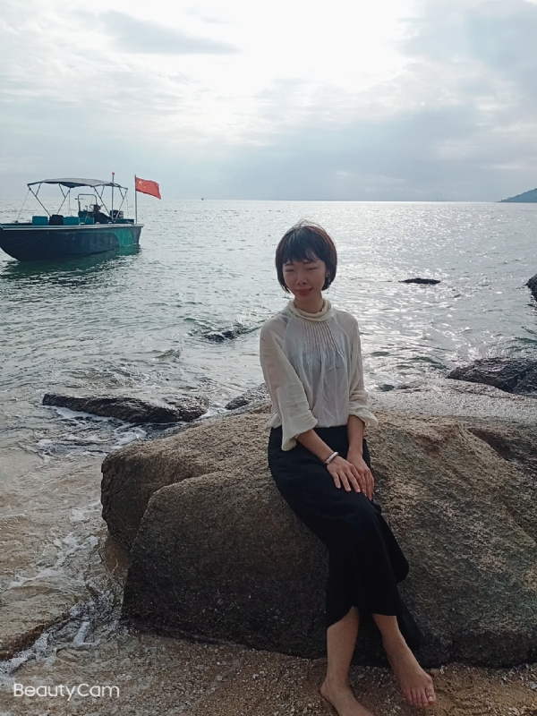 悠悠南山下的第二张照片--安庆相亲服务中心