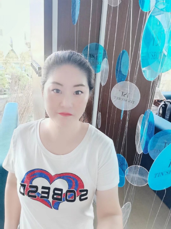 巷子里的童年的第一张照片--安庆相亲服务中心