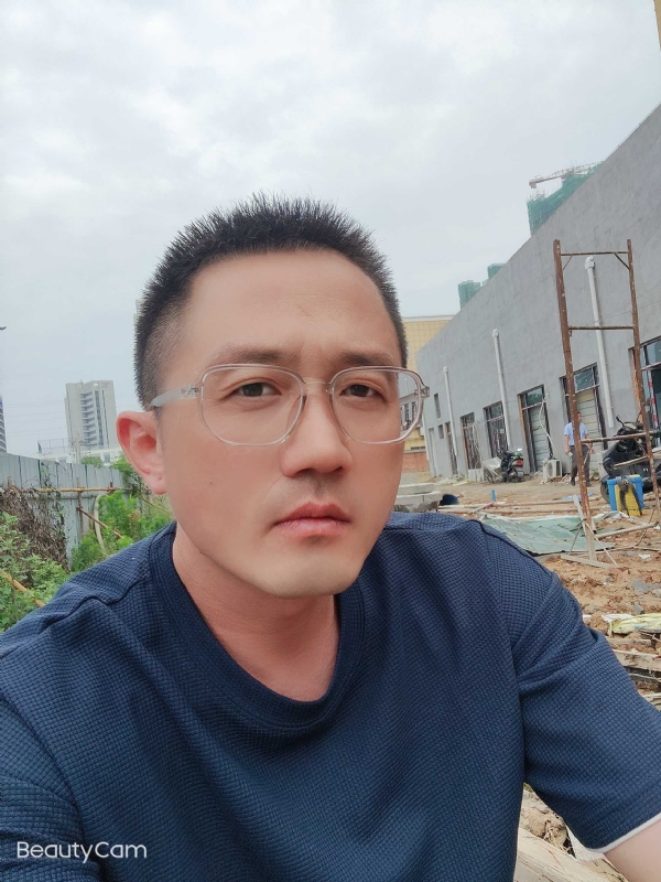 清风烈酒的第二张照片--安庆相亲服务中心