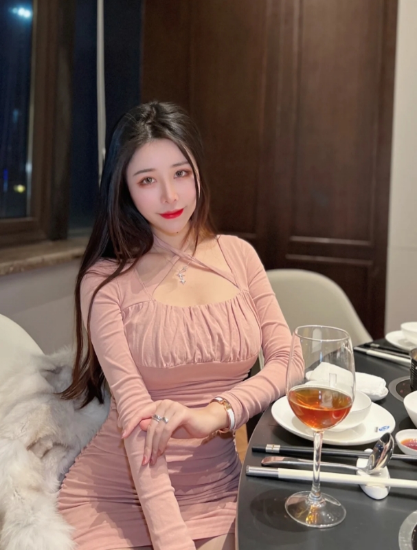 linlin的第三张照片--安庆相亲服务中心